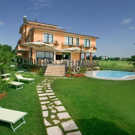 La Rondine 3*