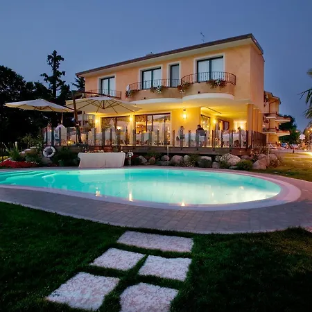 La Rondine 3*